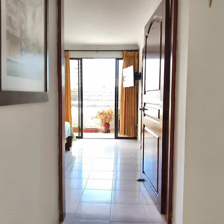 Comodo Cerca Al Aeropuerto Y La Playa Apartment